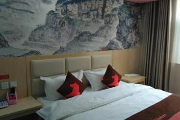 Jun Hotels Anyang Beiguan District Railway Station