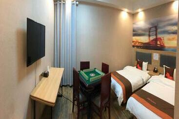 Jun Hotels Hunan Zhuzhou Shifeng District Qingshi Plaza