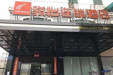 Jun Hotels Hunan Zhuzhou Shifeng District Qingshi Plaza