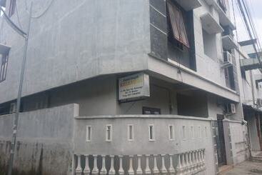 پانسیون Rumah Singgah Keluarga