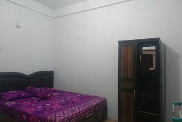 پانسیون Rumah Singgah Keluarga