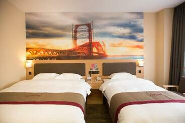 Thank Inn Chain Hotel Zhengzhou Xinzheng International Airport