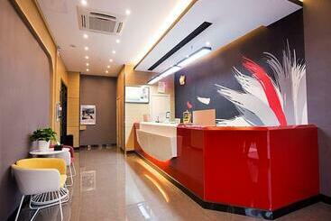 Thank Inn Chain Hotel Zhengzhou Xinzheng International Airport