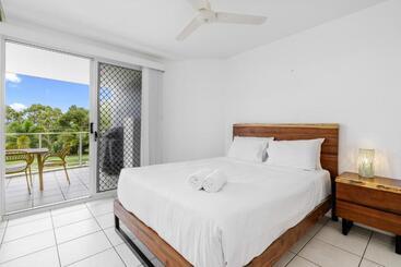 Tingeera Bespoke Beachfront Apartments