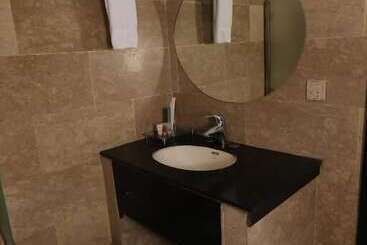 هتل City Centre Suites