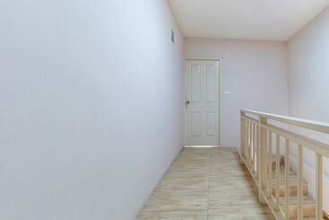 هتل Oyo 1119 Sasiprapa Apartment