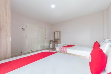 هتل Oyo 1119 Sasiprapa Apartment