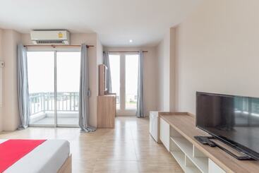 هتل Oyo 1119 Sasiprapa Apartment