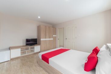 هتل Oyo 1119 Sasiprapa Apartment