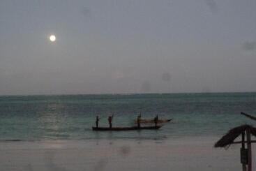 هتل Paradise Beach Bungalows