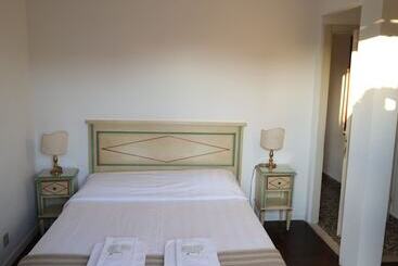 پانسیون Lovely Apartment In Venice