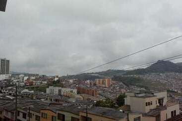 Casa Blanca Hostal Manizales   Hostel
