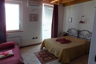هتل Le Bianchette Agriturismo E Fattoria Didattica