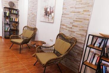 پانسیون Chabela S Suites
