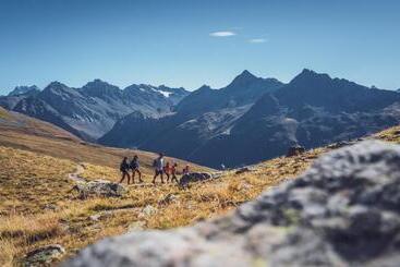 Club Hotel Rooms Only   By Mountain Hotels