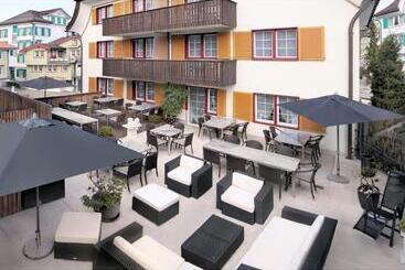 فندق Adler
