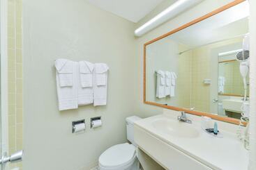 هتل Americas Best Value Inn Sarasota