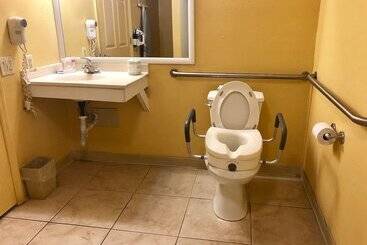 هتل Americas Best Value Inn Sarasota