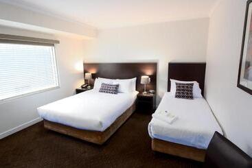 Atlantis Hotel Melbourne