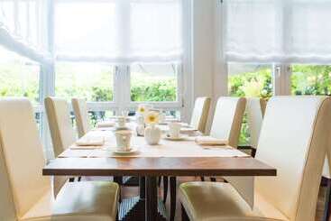 Auszeit Hotel Düsseldorf   Das Frühstückshotel   Partner Of Sorat Hotels