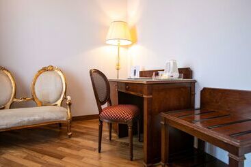 هتل Best Western Ai Cavalieri