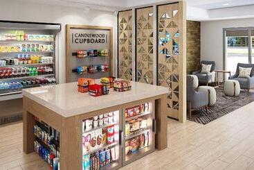 هتل Candlewood Suites Stafford