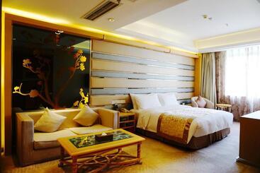 هتل Chengdu Wangjiang