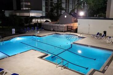 هتل Crowne Plaza Jacksonville Airport, An Ihg
