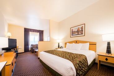 Crystal Inn Hotel & Suites   Great Falls