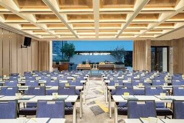 هتل Voco Nanjing Oriental Pearl