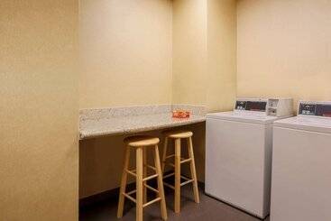 Hotel Homewood Suites By Hilton Nashvilleairport