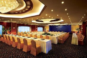 هتل Howard Johnson Plaza By Wyndham Guiyang