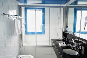 هتل Hôtel Real Nyon By Happyculture