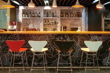 Отель Ibis Bern Expo