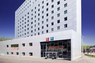Отель Ibis Bern Expo