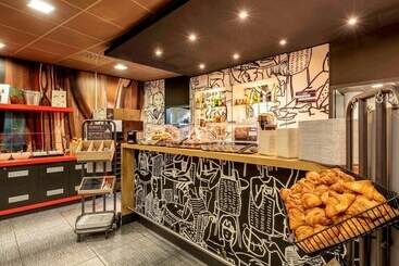 Отель Ibis Bern Expo