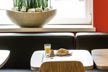 Отель Ibis Bern Expo