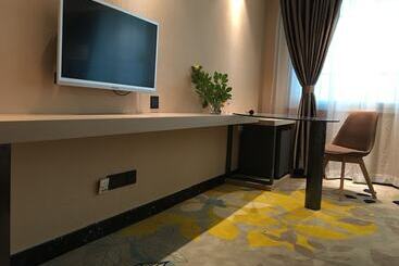 Shenzhen Kaili Hotel, Guomao Shopping Mall