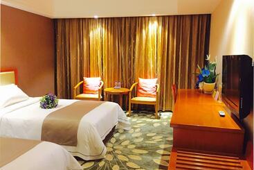 Shenzhen Kaili Hotel, Guomao Shopping Mall
