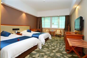 Shenzhen Kaili Hotel, Guomao Shopping Mall