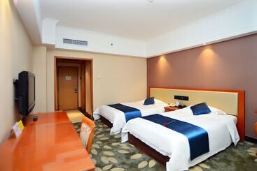 Shenzhen Kaili Hotel, Guomao Shopping Mall