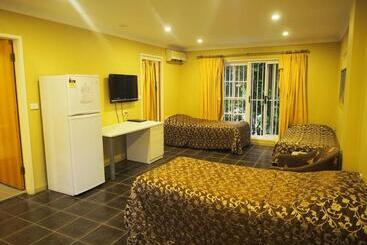 Killara Hotel & Suites - Killara