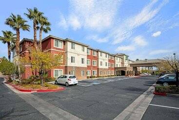 هتل La Quinta By Wyndham Las Vegas Redrock/summerlin