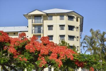 هتل Mantra Hervey Bay