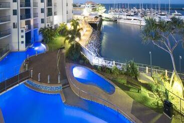 هتل Mantra Hervey Bay