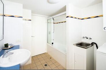 هتل Mantra Hervey Bay