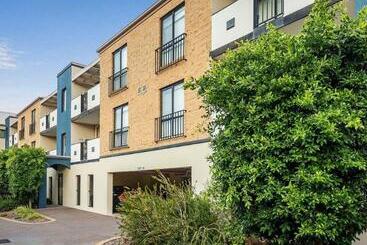 هتل Phillip Island Apartments