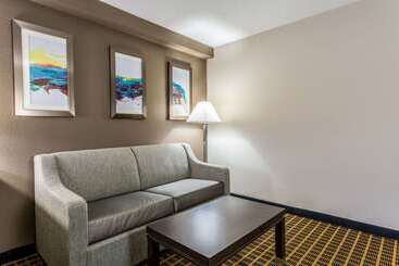 هتل Quality Inn & Suites El Paso I 10