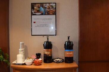 هتل Sonesta Es Suites San Diego  Sorrento Mesa