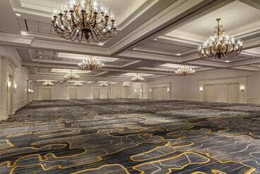 هتل Tampa Marriott Water Street